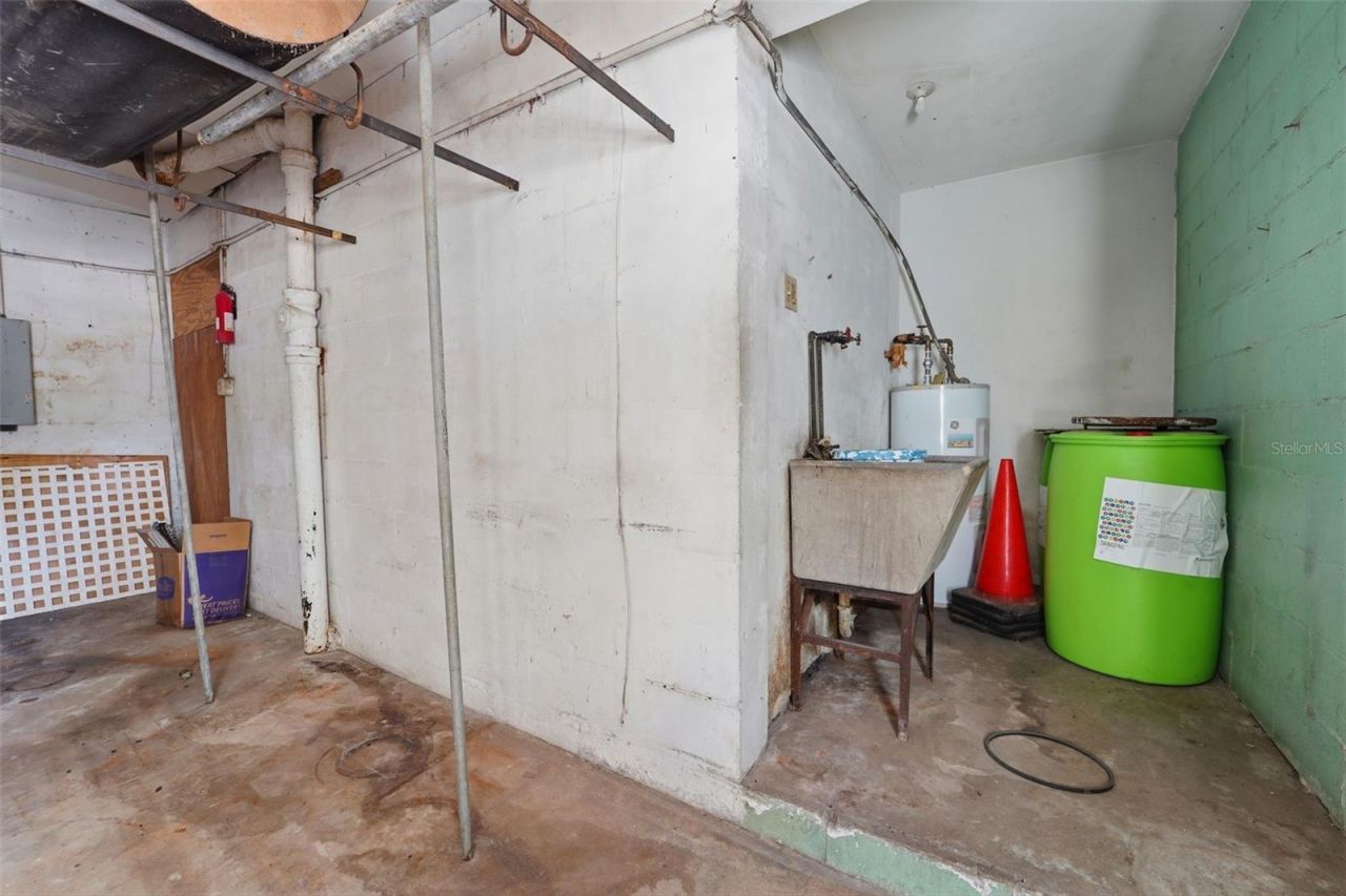 3235 Emerson Avenue S, Saint Petersburg, FL 33712 Photo