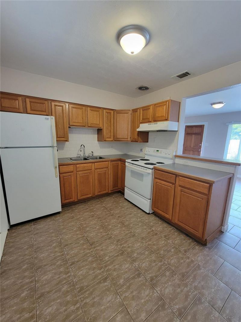 250 37th Street N, Saint Petersburg, FL 33713 Photo