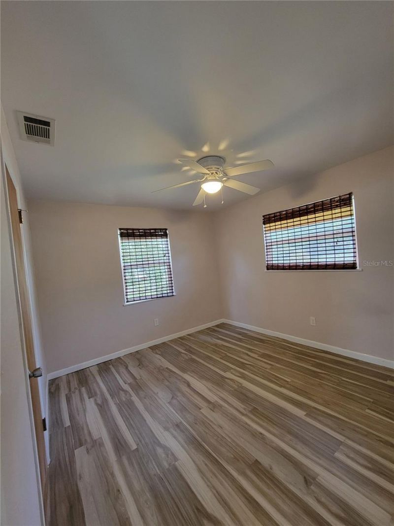 250 37th Street N, Saint Petersburg, FL 33713 Photo