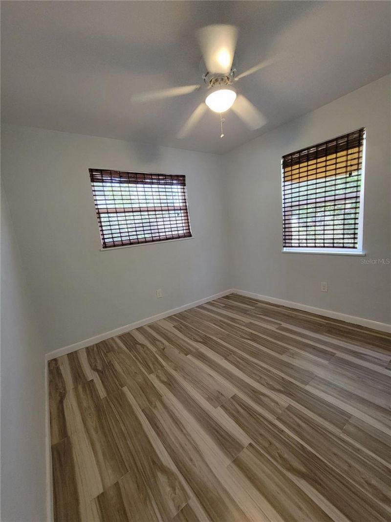 250 37th Street N, Saint Petersburg, FL 33713 Photo