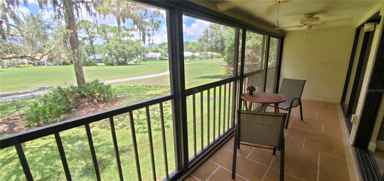 6110 Country Club Way, Unit 201, Sarasota, FL 34243 Photo