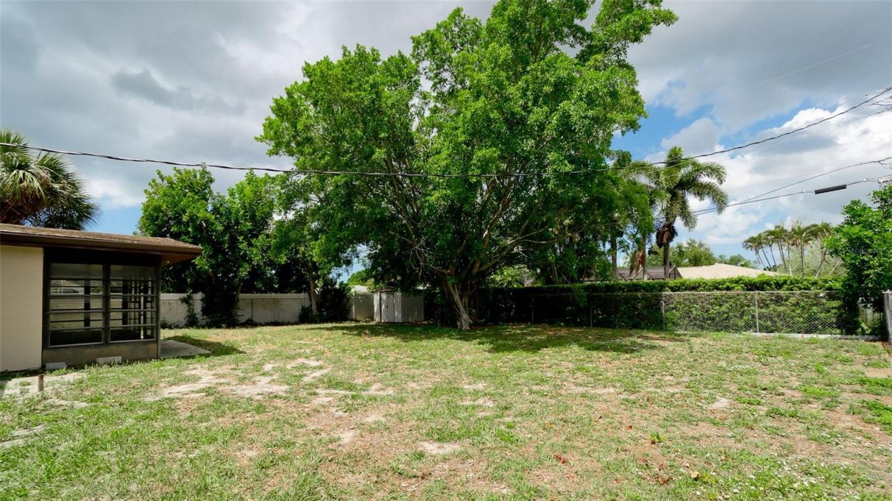 3704 17th Avenue W, Bradenton, FL 34205 Photo