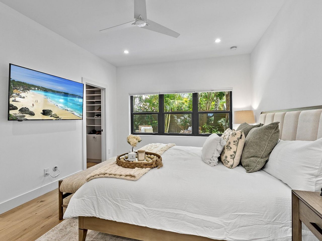 617 Madison Court, Sarasota, FL 34236 Photo