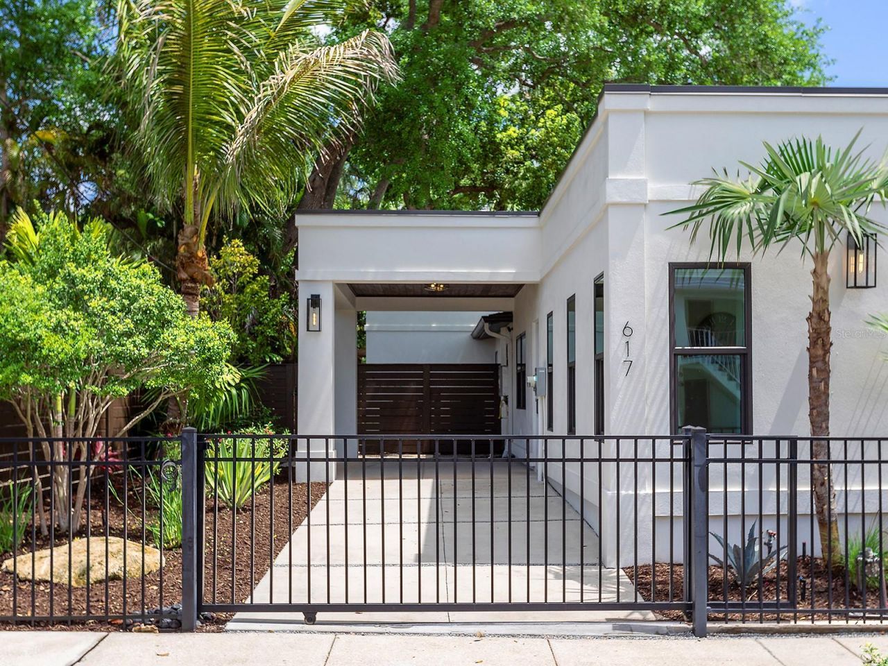 617 Madison Court, Sarasota, FL 34236 Photo