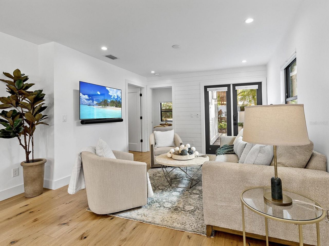 617 Madison Court, Sarasota, FL 34236 Photo