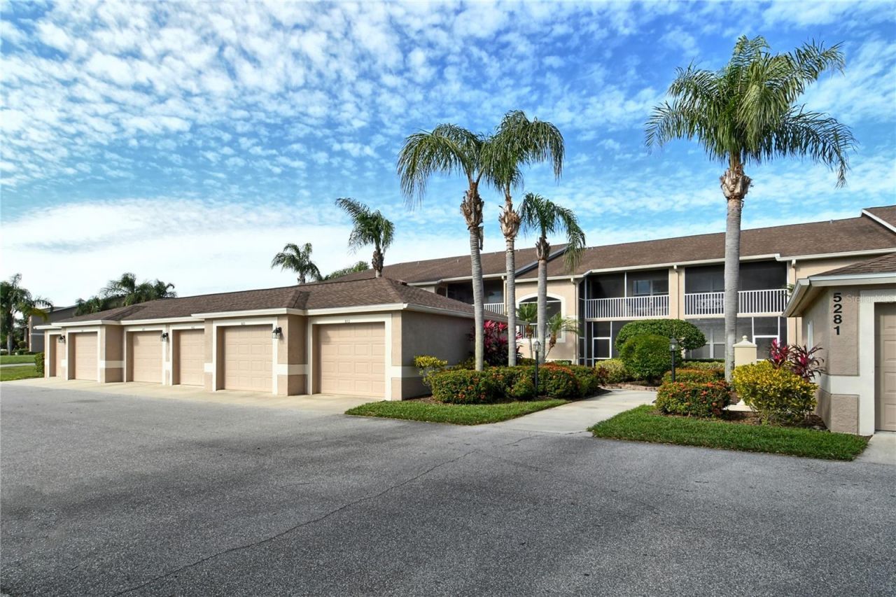 5281 Mahogany Run Avenue , Unit 822, Sarasota, FL 34241 Photo