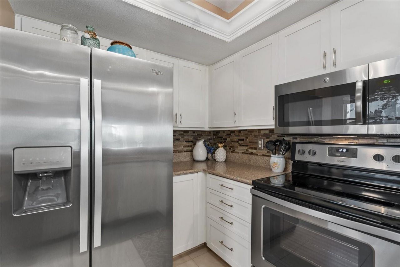 1332 Siesta Bayside Drive, Unit 1332C, Sarasota, FL 34242 Photo