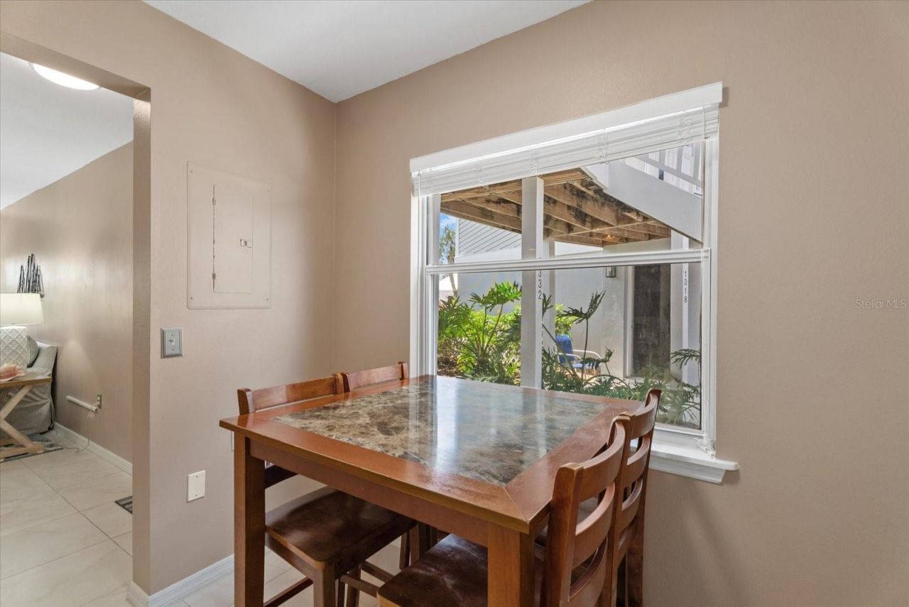 1332 Siesta Bayside Drive, Unit 1332C, Sarasota, FL 34242 Photo