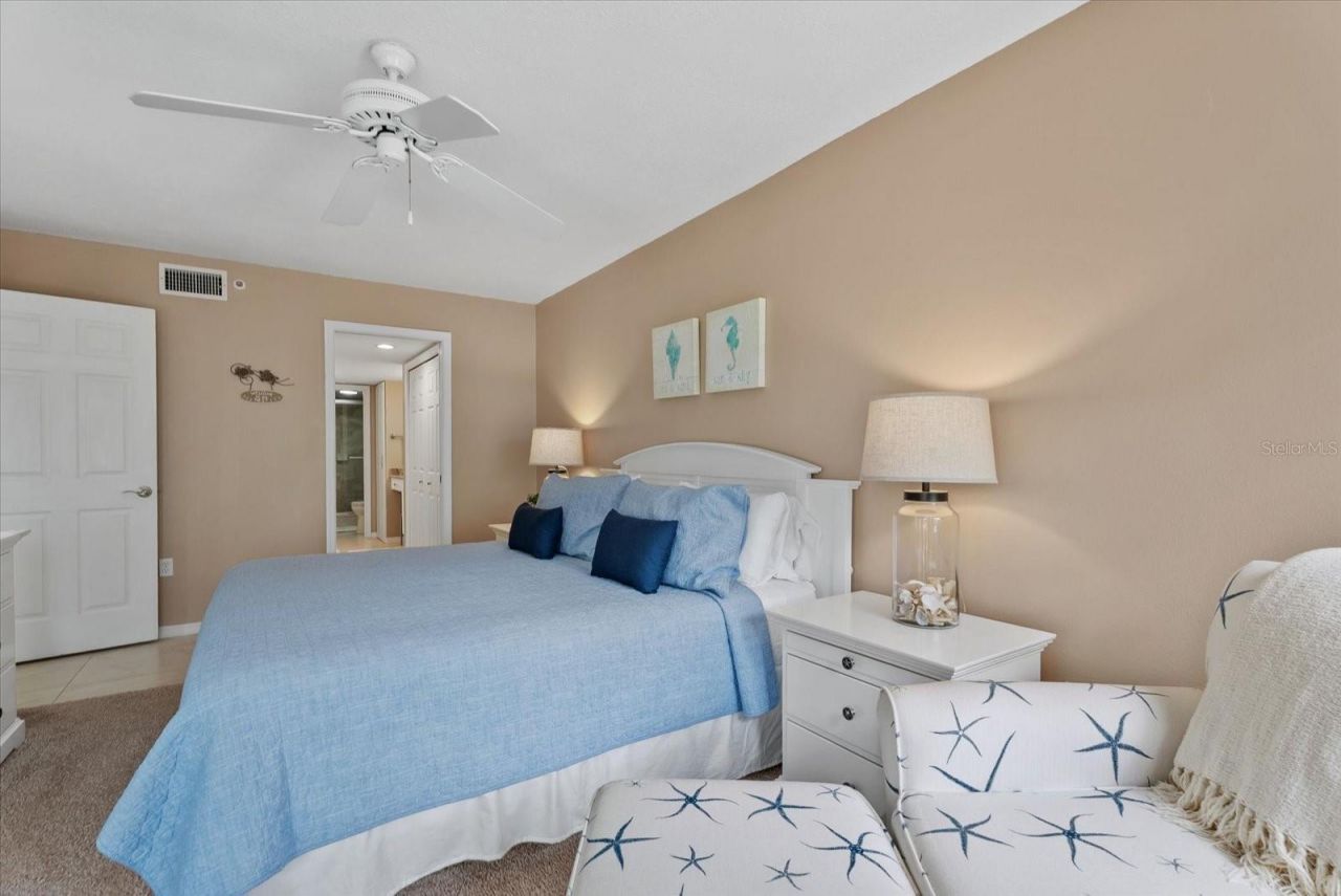 1332 Siesta Bayside Drive, Unit 1332C, Sarasota, FL 34242 Photo