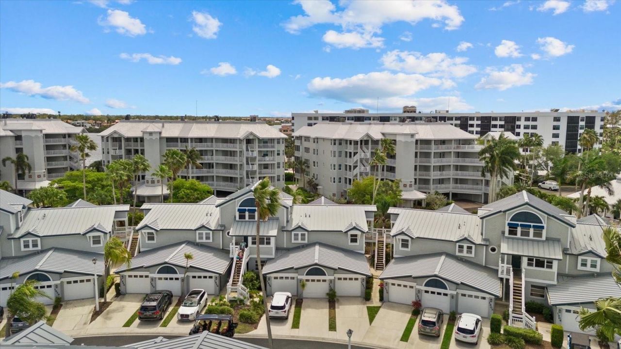 1332 Siesta Bayside Drive, Unit 1332C, Sarasota, FL 34242 Photo