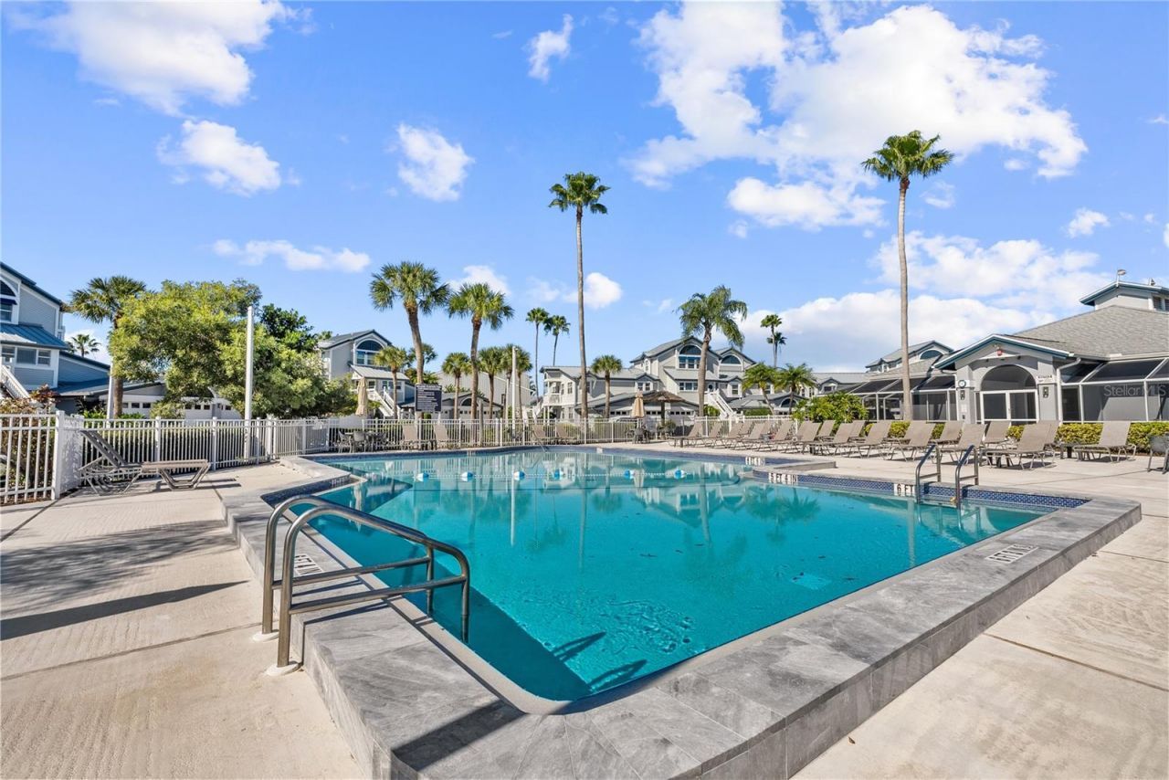 1332 Siesta Bayside Drive, Unit 1332C, Sarasota, FL 34242 Photo