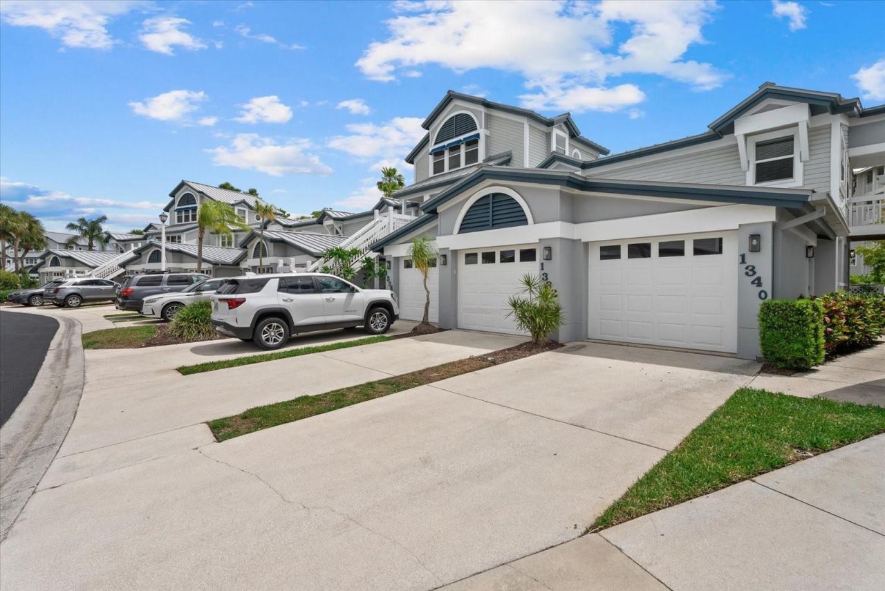 1332 Siesta Bayside Drive, Unit 1332C, Sarasota, FL 34242 Photo