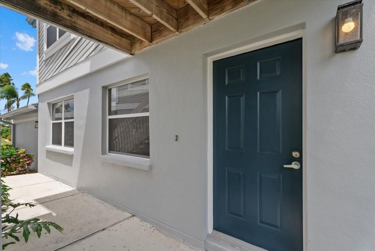 1332 Siesta Bayside Drive, Unit 1332C, Sarasota, FL 34242 Photo