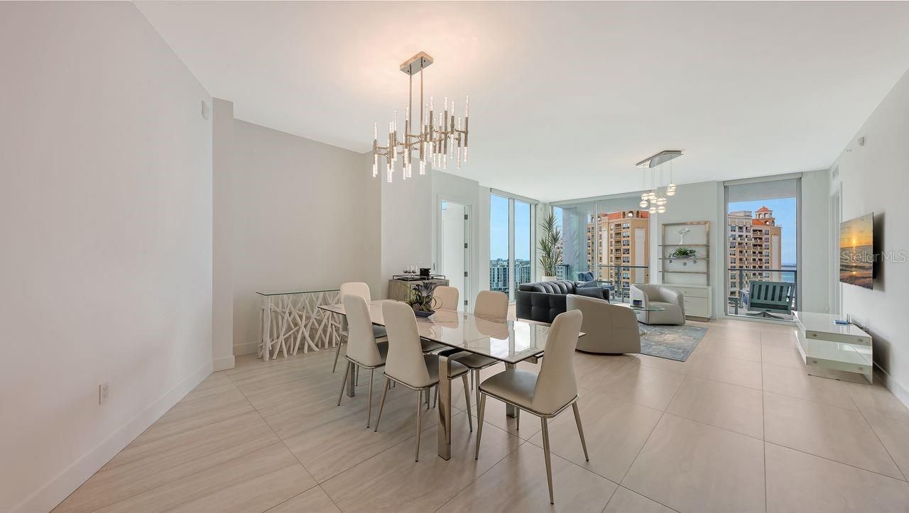 301 Quay Commons, Unit 1210, Sarasota, FL 34236 Photo