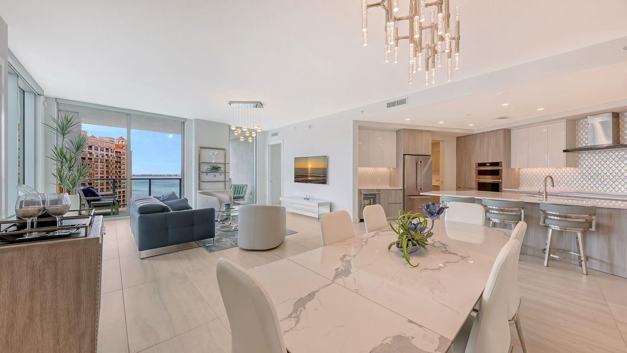 301 Quay Commons, Unit 1210, Sarasota, FL 34236 Photo