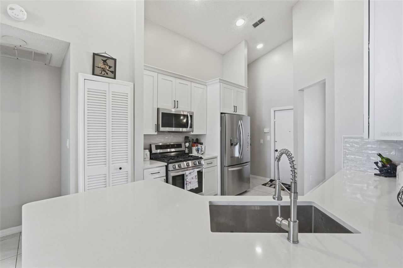 14715 Greater Pines Boulevard , Clermont, FL 34711 Photo