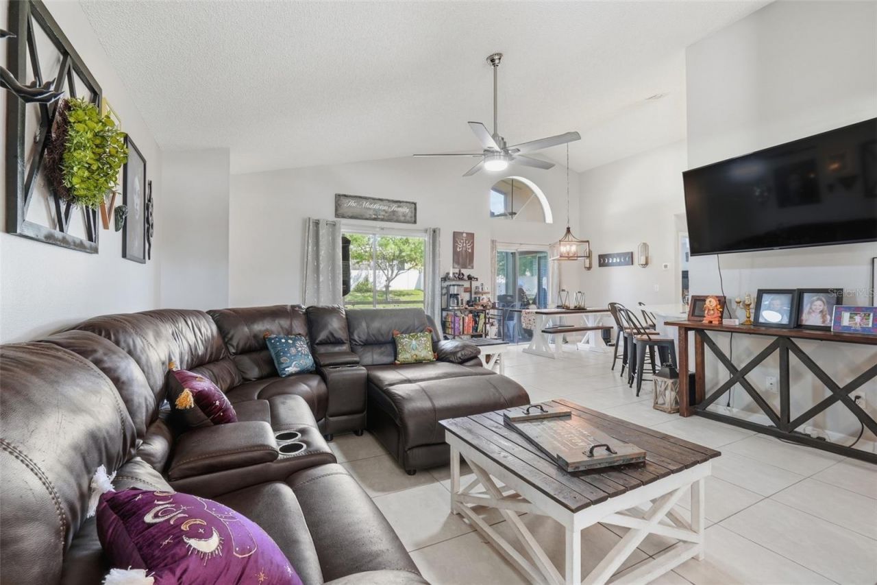 14715 Greater Pines Boulevard , Clermont, FL 34711 Photo