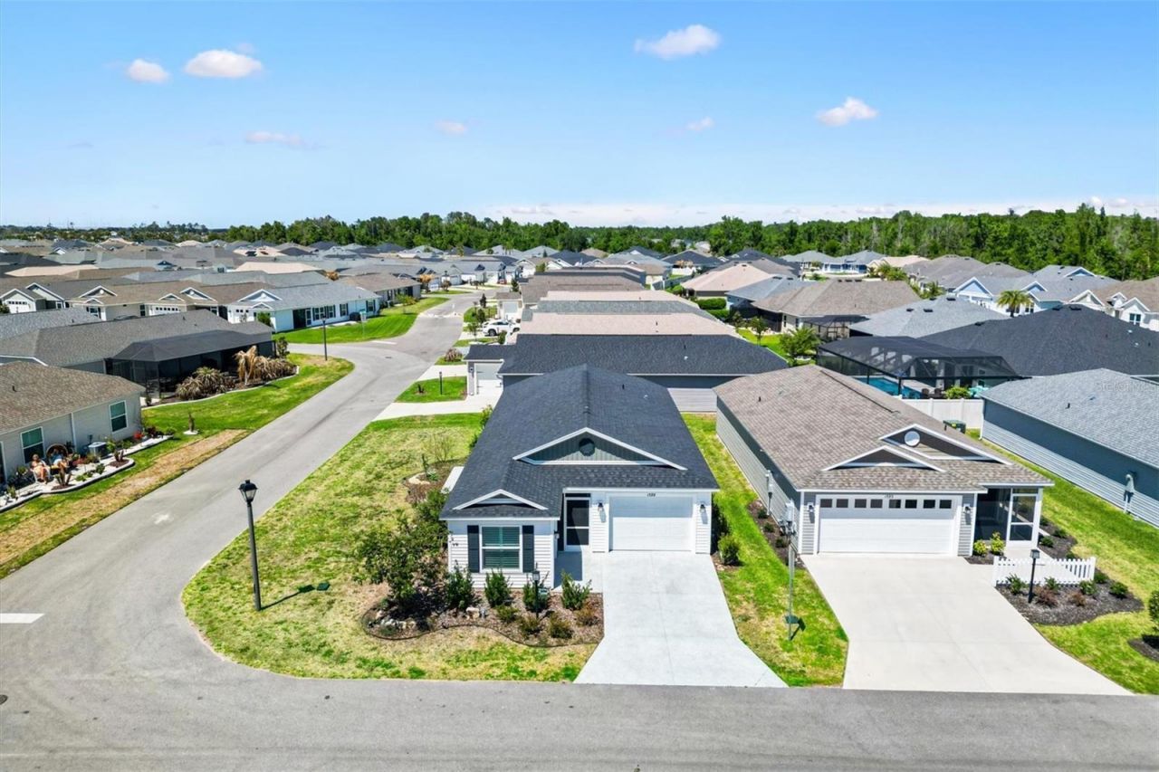 1599 Olivia Terrace , The Villages, FL 34762 Photo