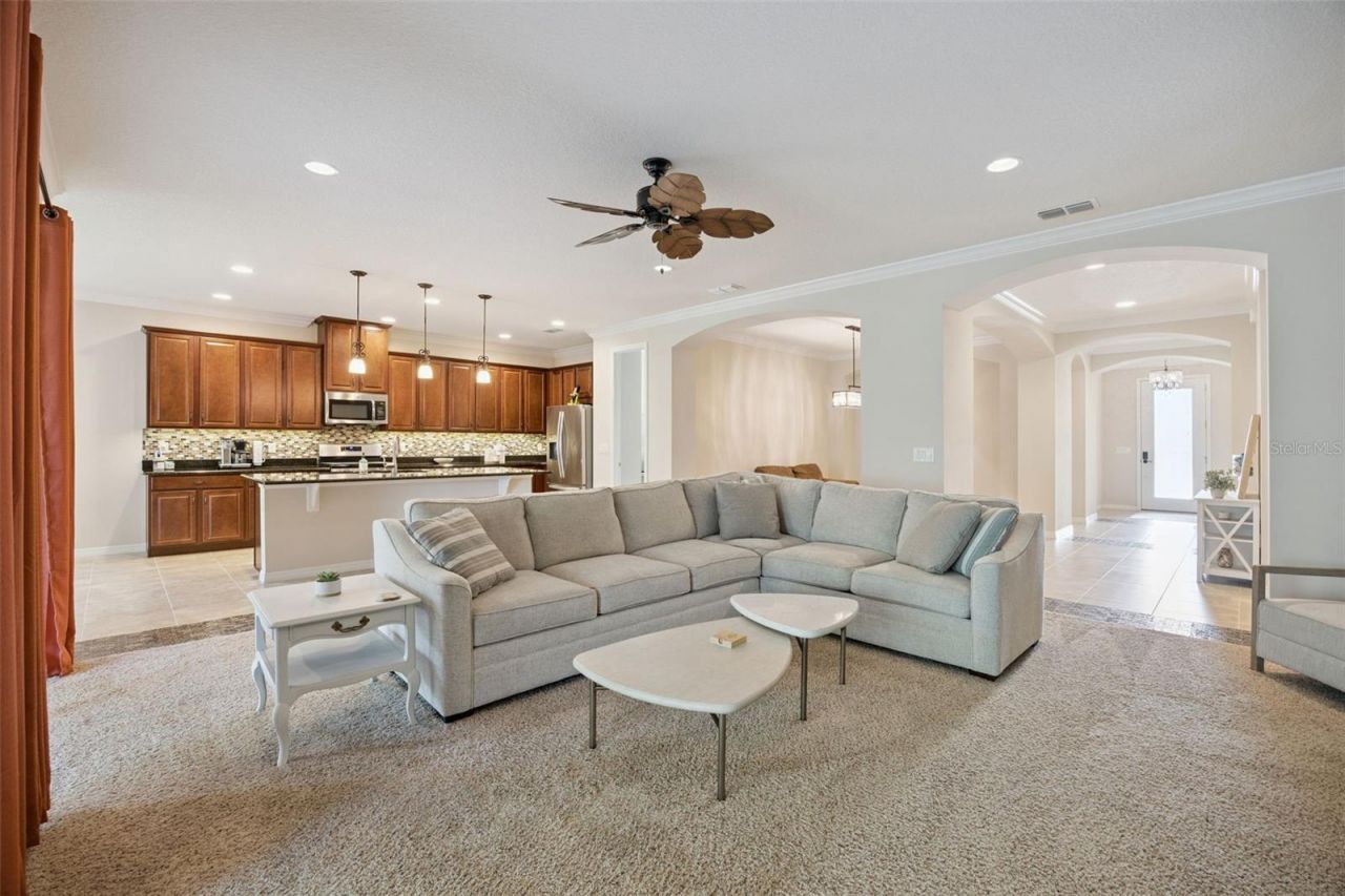 588 Autumn Ash Drive , Clermont, FL 34715 Photo