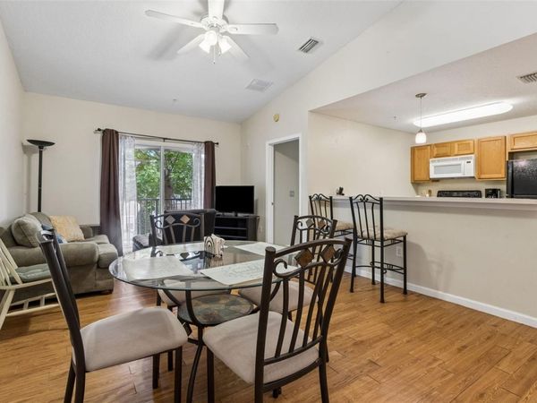 6075 MAGGIES CIRCLE , Unit 113, JACKSONVILLE, FL 32244