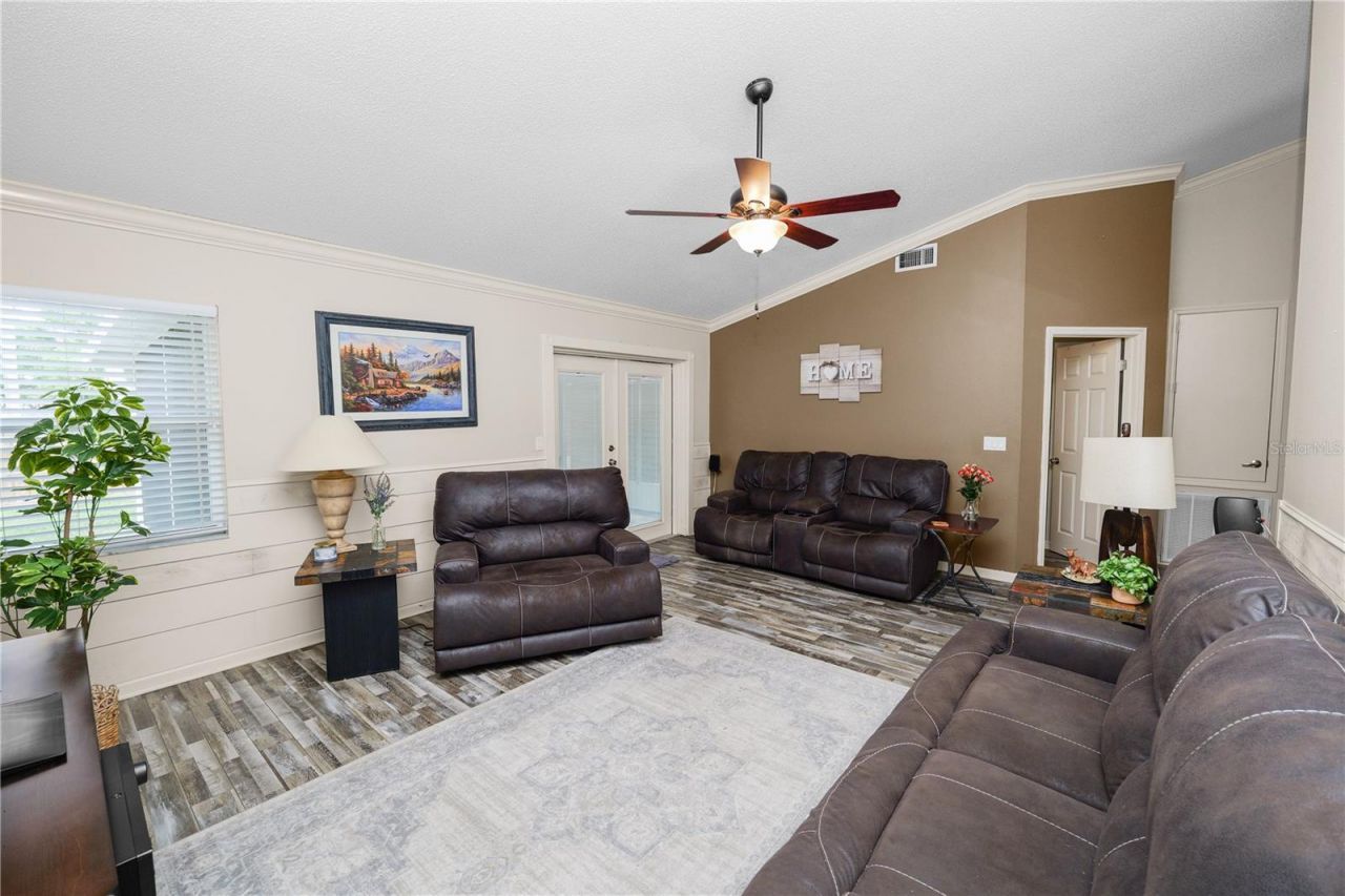 225 Lindale Street, Lakeland, FL 33809 Photo