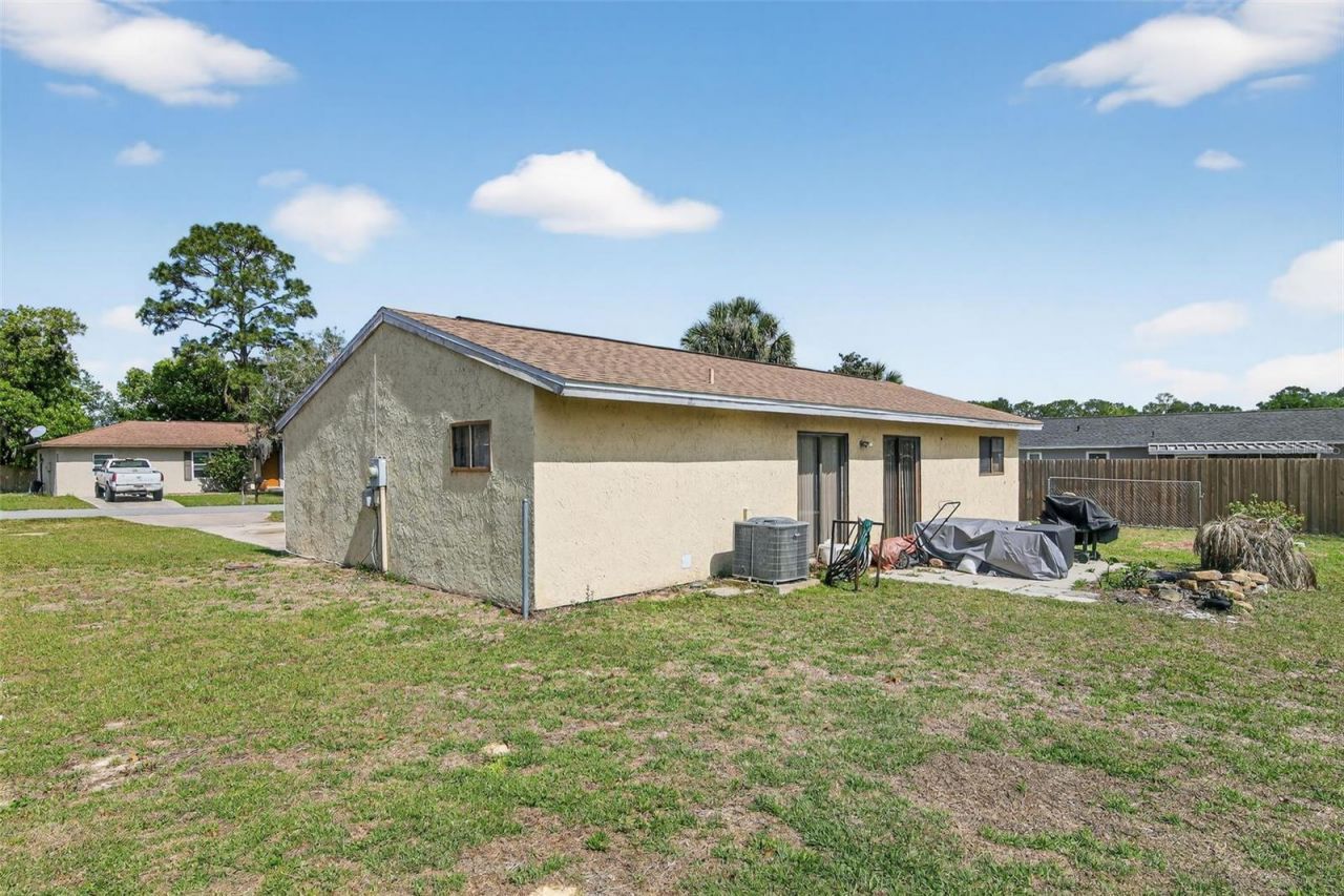 8821 SE 89th Place , Ocala, FL 34472 Photo