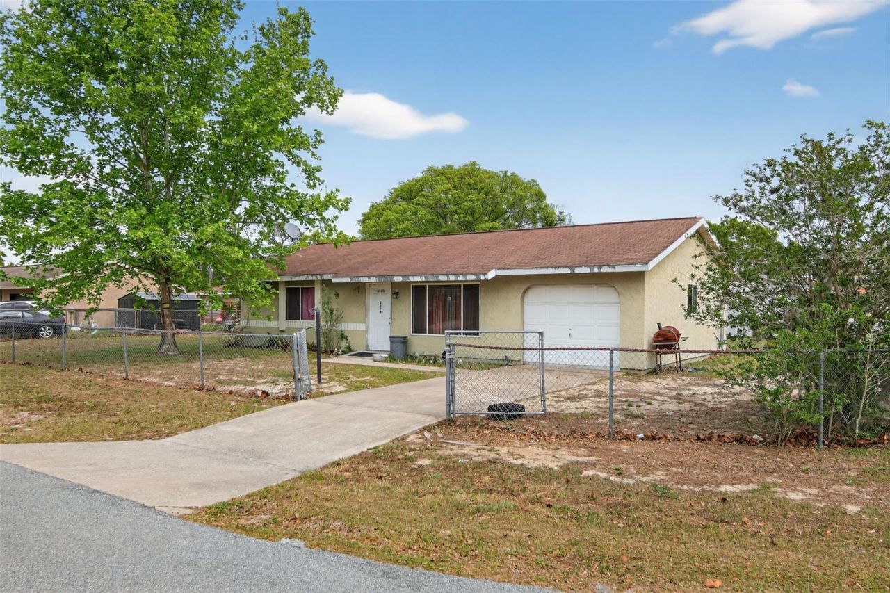 8779 SE 89th Place , Ocala, FL 34472 Photo