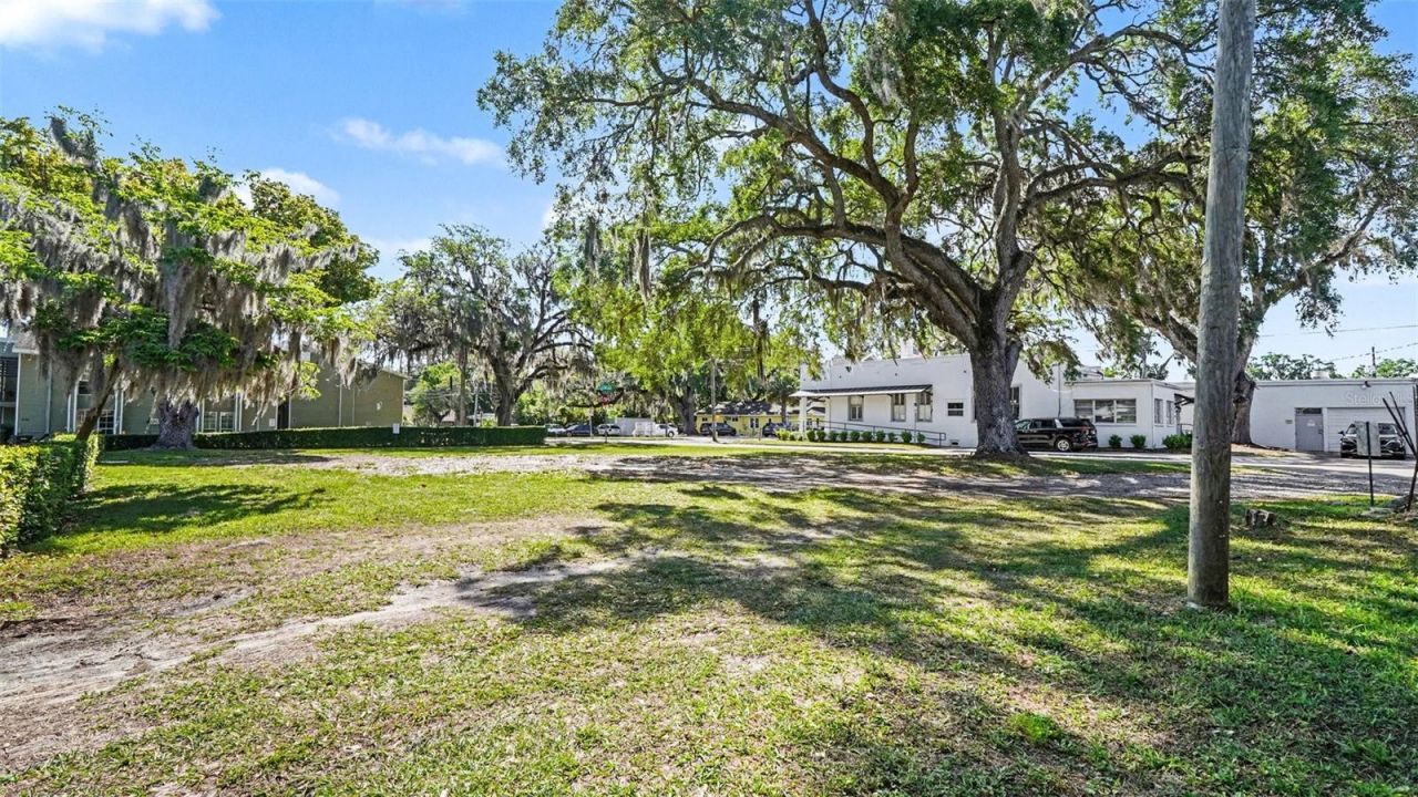833 NE 28th Street , Ocala, FL 34470 Photo
