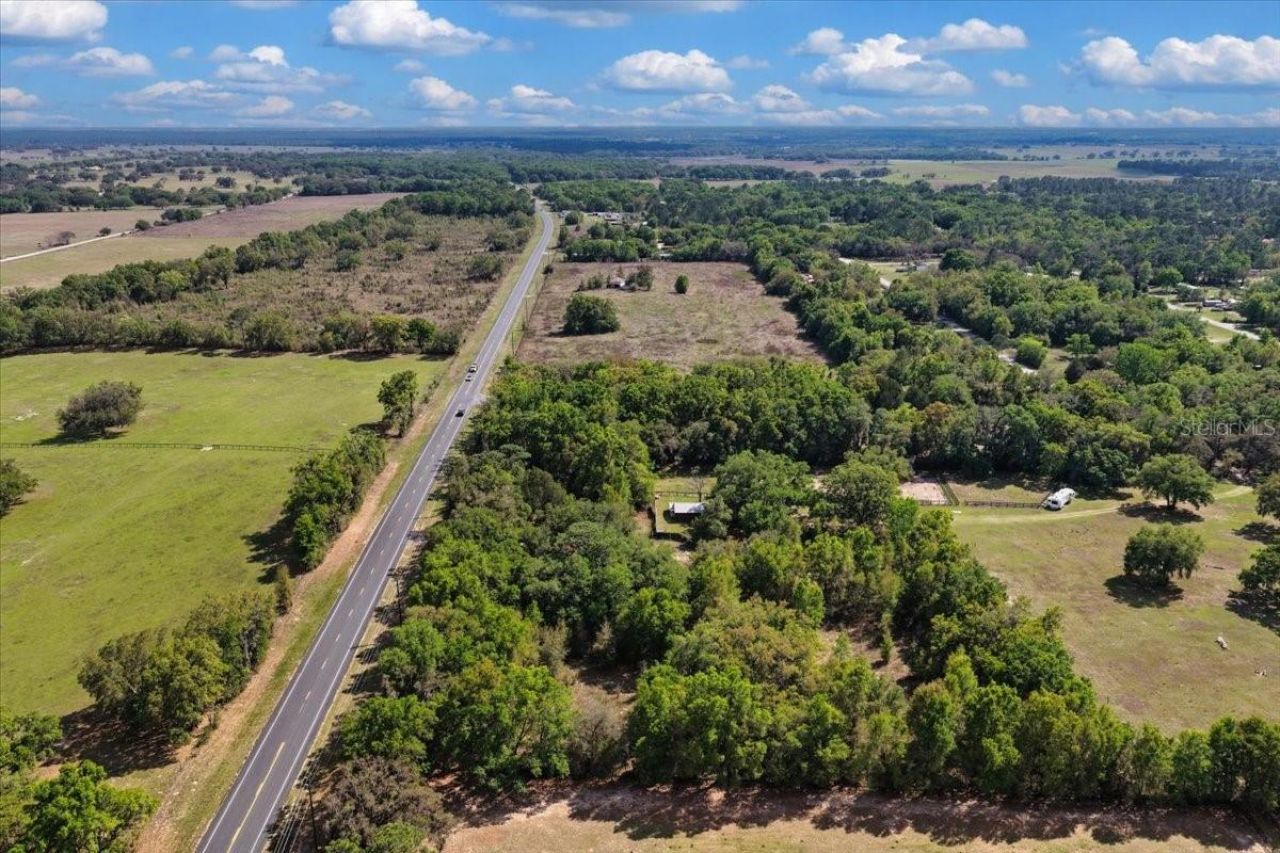 6950 SE Highway 41 , Morriston, FL 32668 Photo