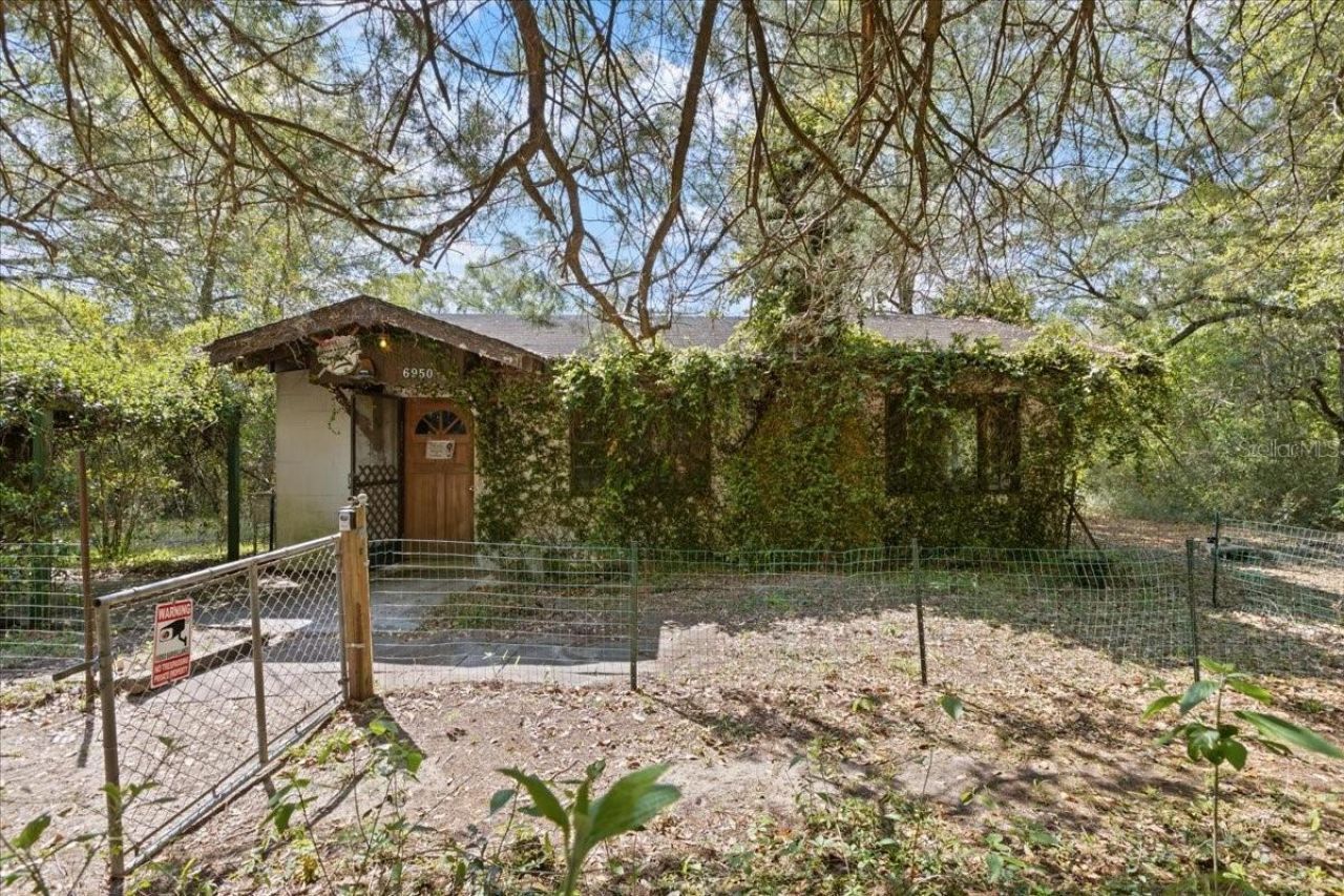 6950 SE Highway 41 , Morriston, FL 32668 Photo