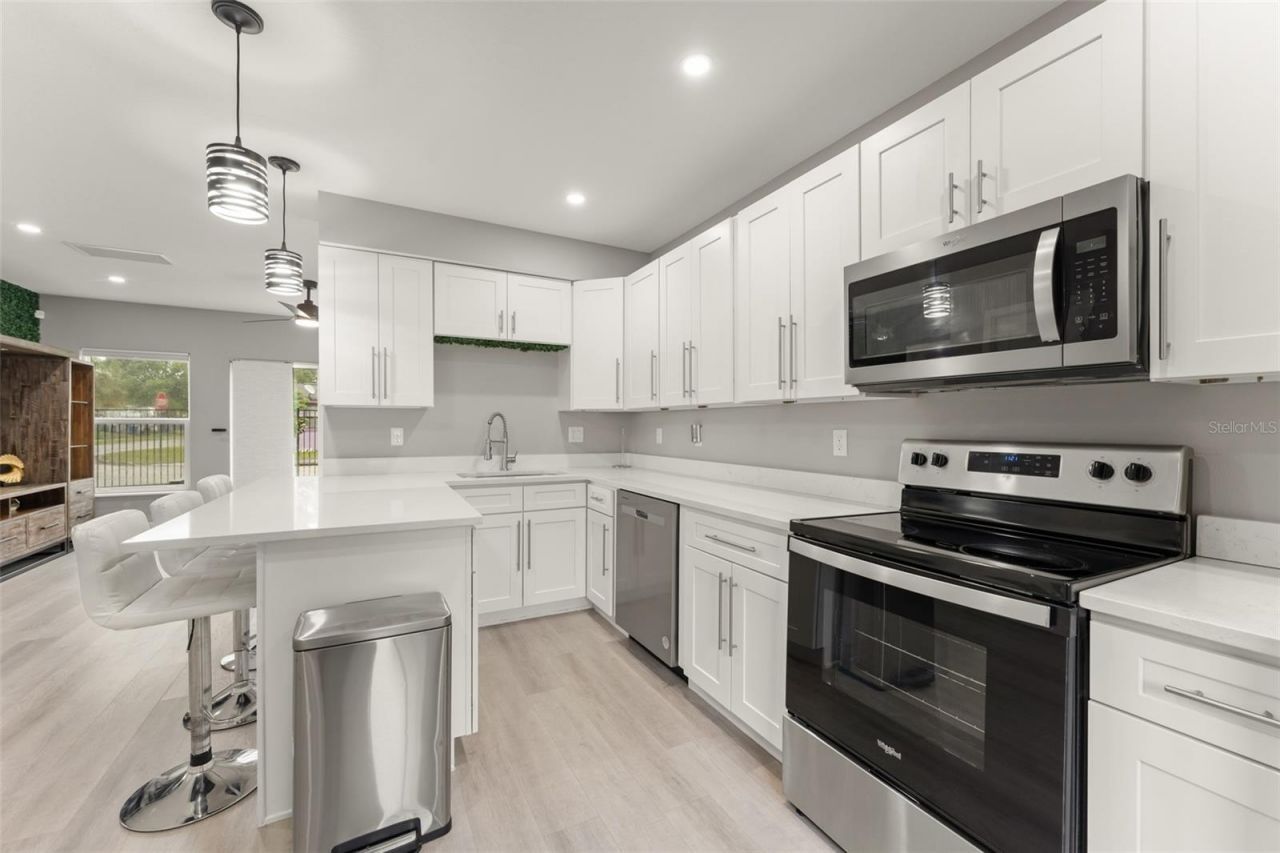 2951 Kings Road, Sanford, FL 32771 Photo