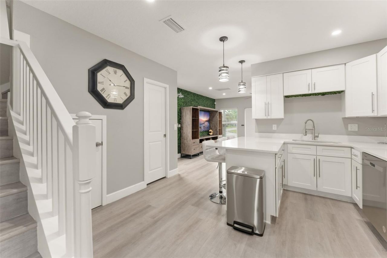 2951 Kings Road, Sanford, FL 32771 Photo