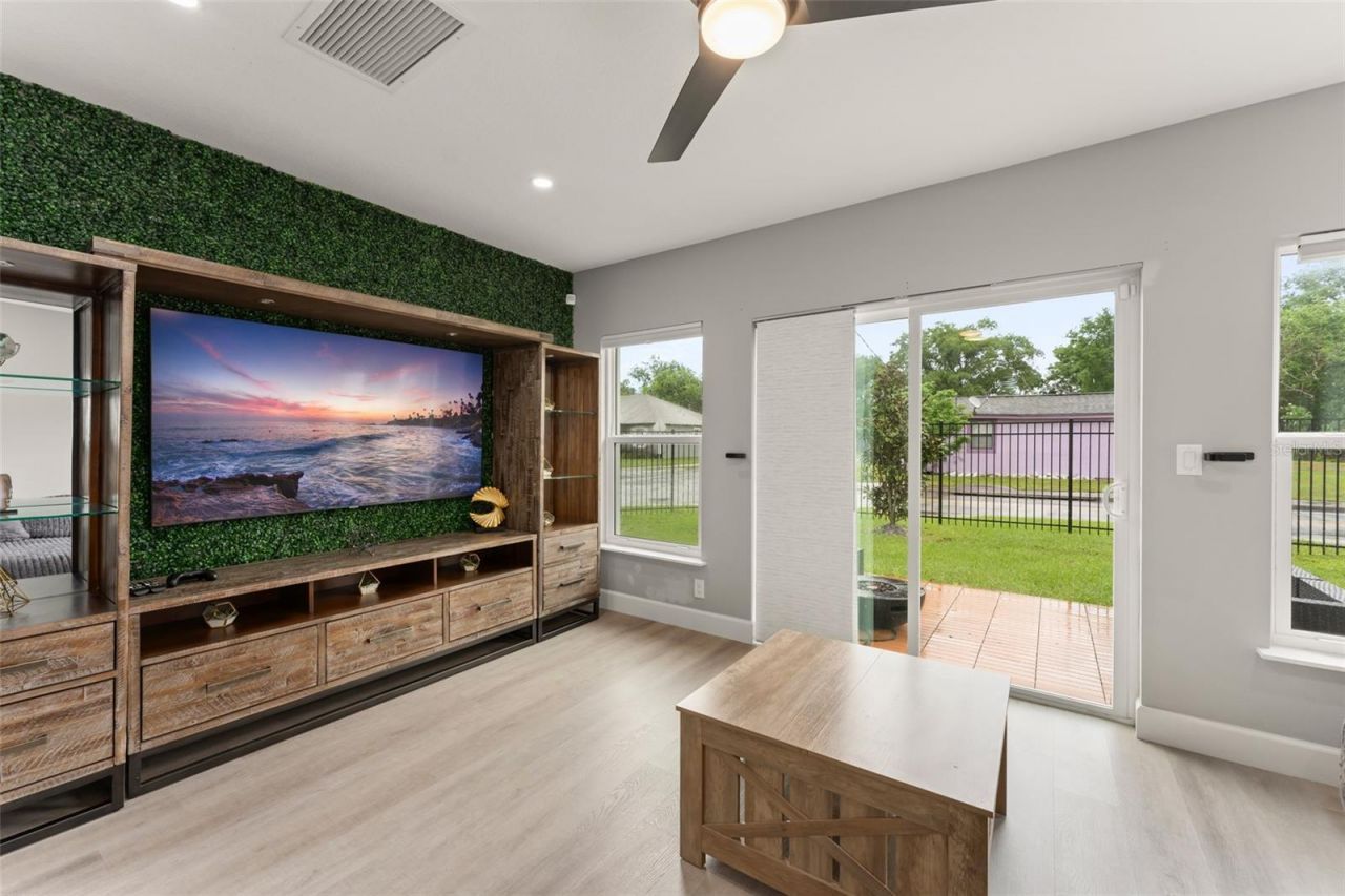 2951 Kings Road, Sanford, FL 32771 Photo