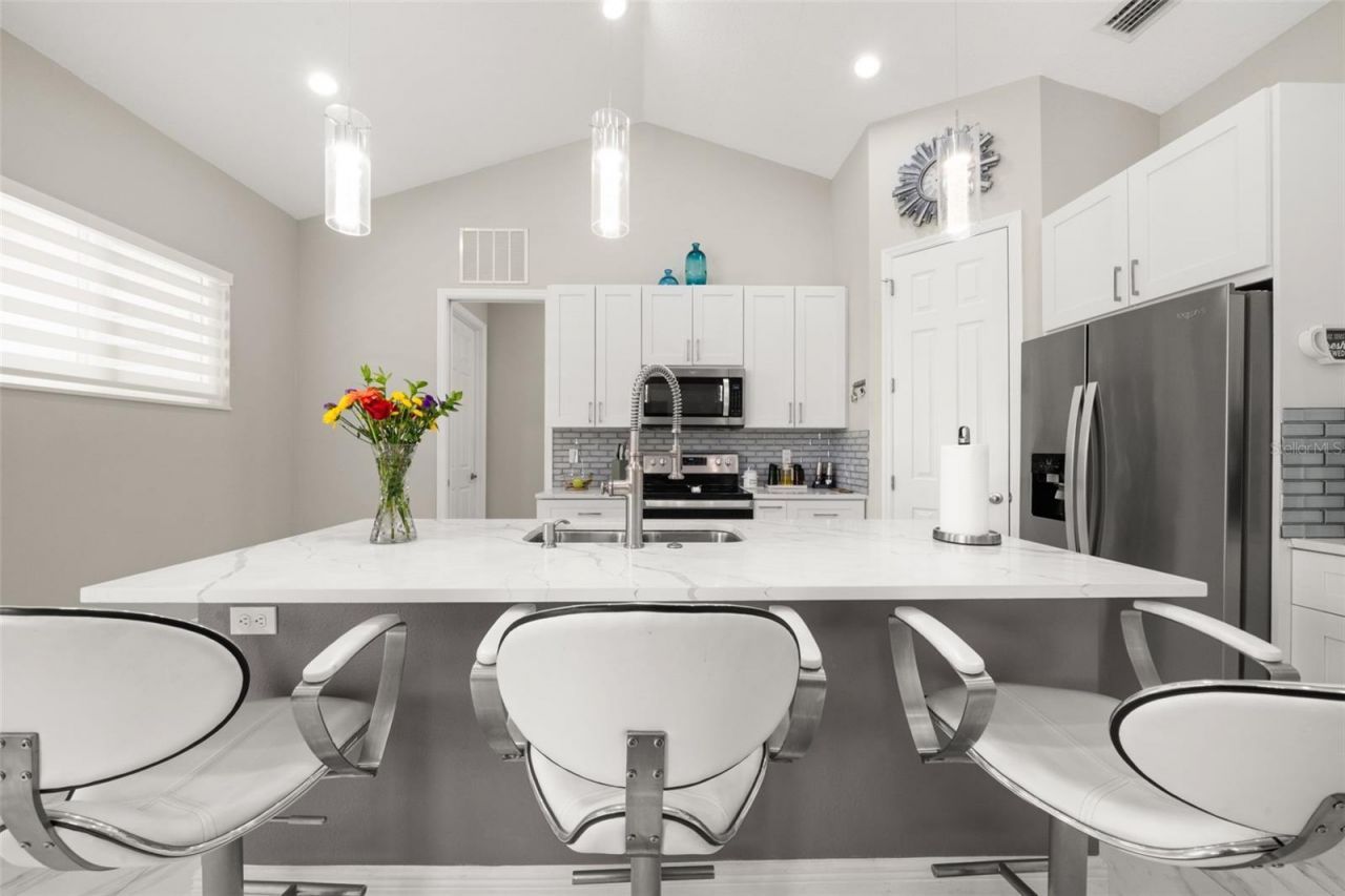 2009 Flower Terrace , Sebring, FL 33875 Photo