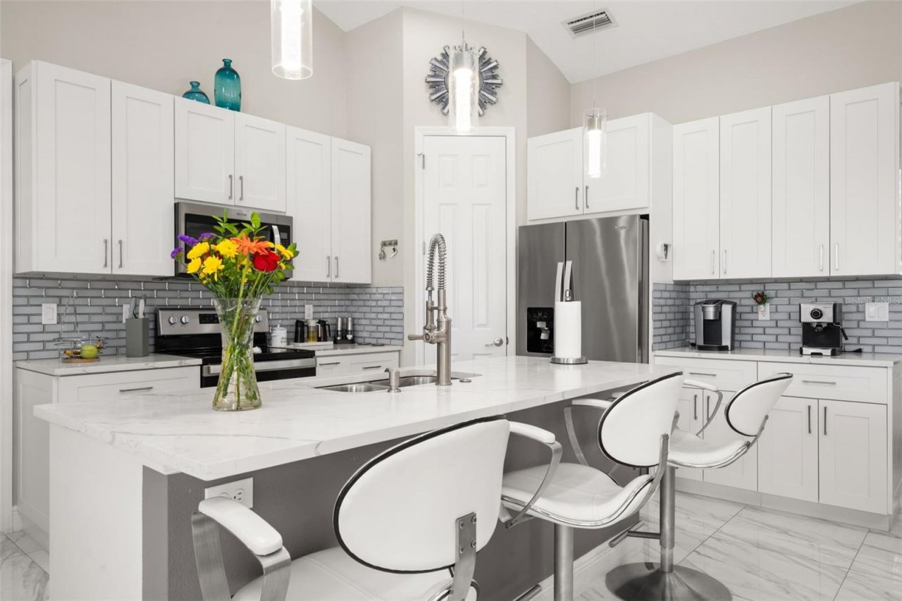 2009 Flower Terrace , Sebring, FL 33875 Photo