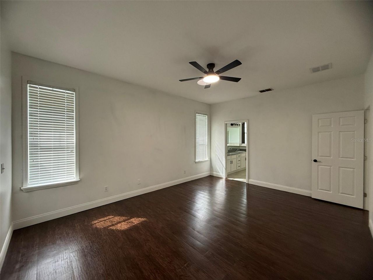 725 Country Walk Cove, Eagle Lake, FL 33839 Photo