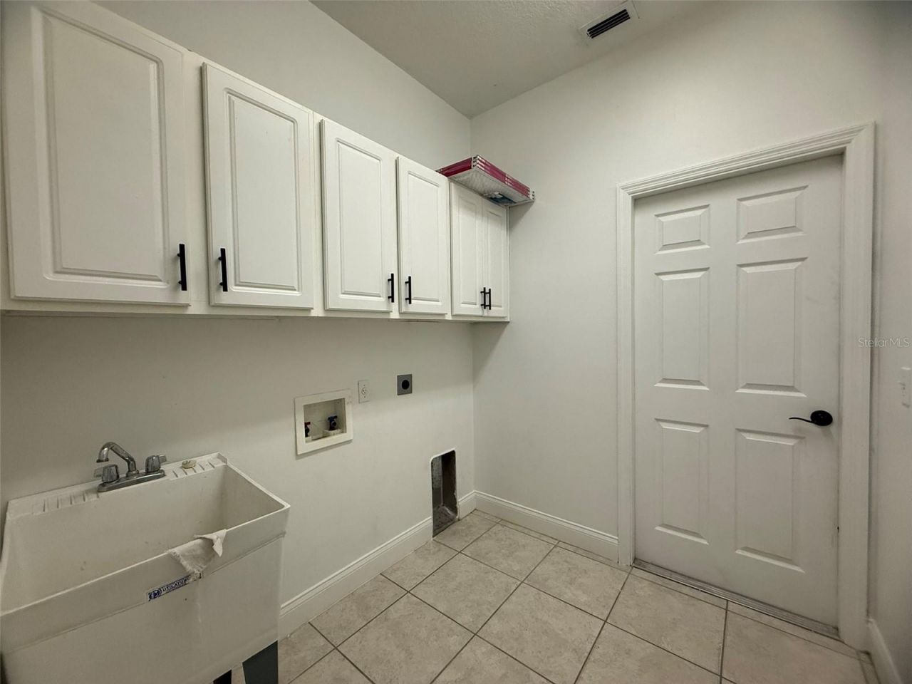 725 Country Walk Cove, Eagle Lake, FL 33839 Photo