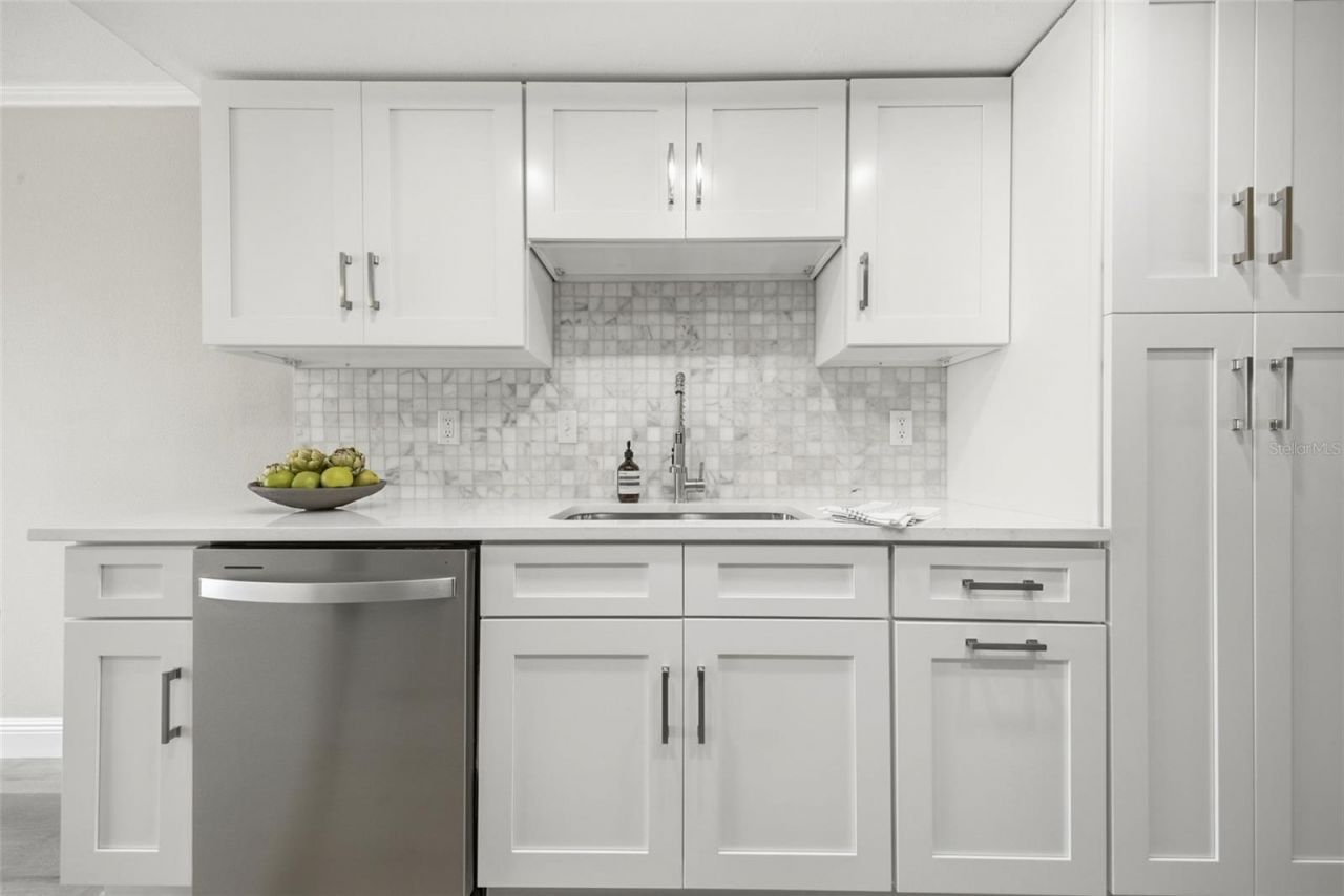 2497 Heron Terrace, Unit C106, Clearwater, FL 33762 Photo