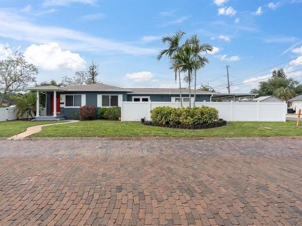 200 62ND STREET N, ST PETERSBURG, FL 33710