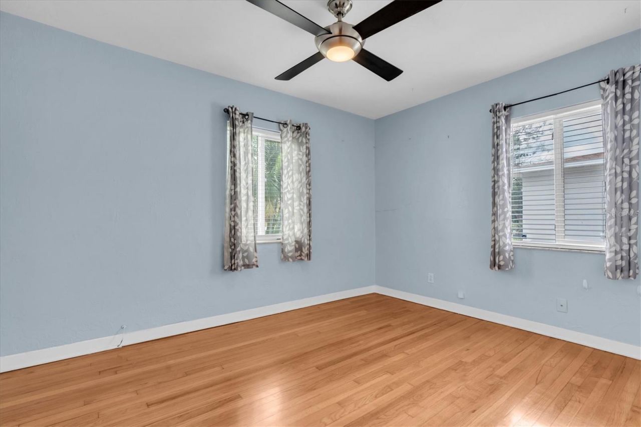 200 62nd Street N, Saint Petersburg, FL 33710 Photo