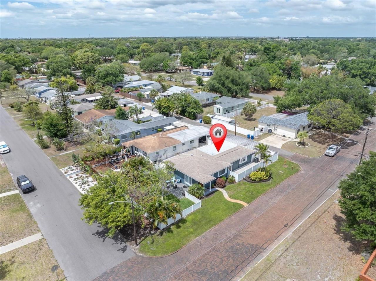 200 62nd Street N, Saint Petersburg, FL 33710 Photo