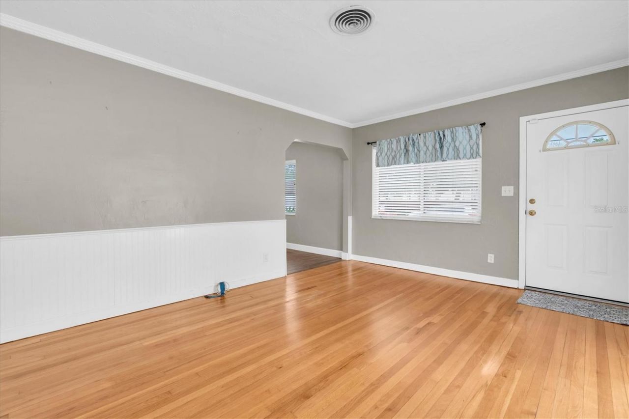 200 62nd Street N, Saint Petersburg, FL 33710 Photo