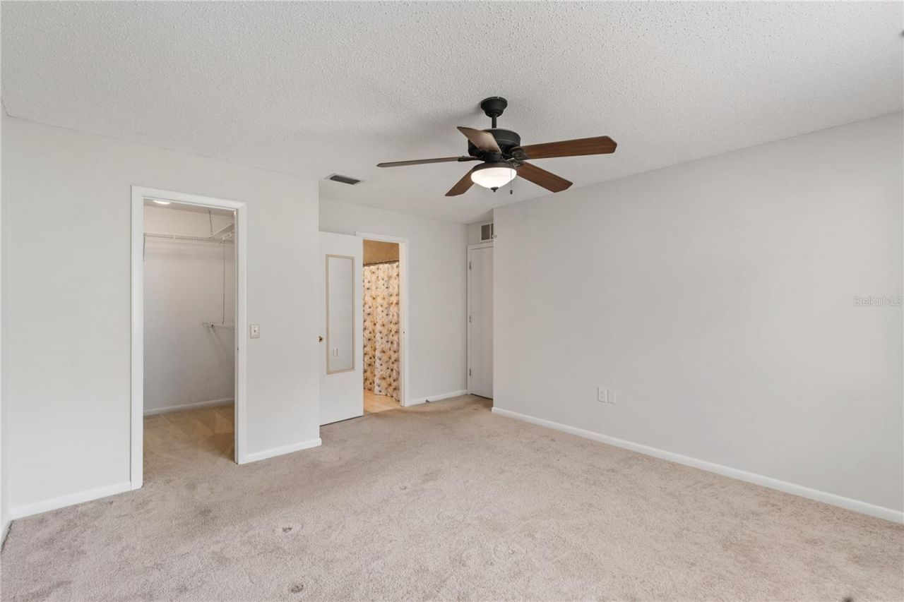 4770 Silver Circle , Zephyrhills, FL 33541 Photo