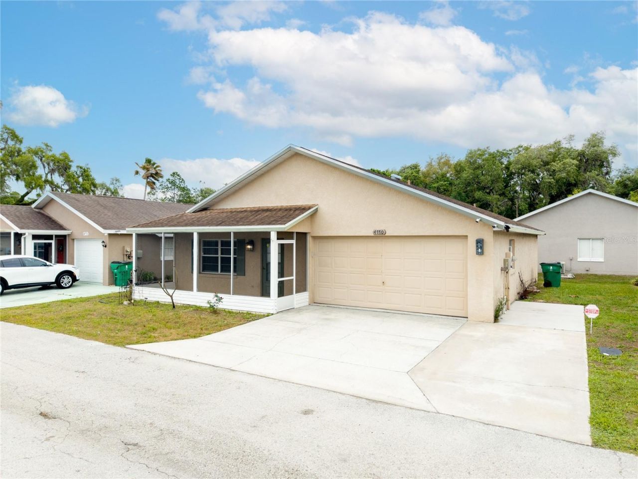 4770 Silver Circle , Zephyrhills, FL 33541 Photo