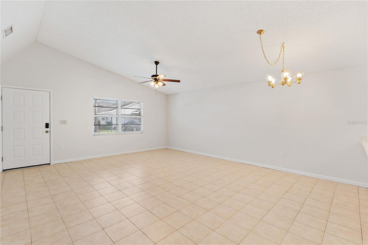 4770 Silver Circle , Zephyrhills, FL 33541 Photo