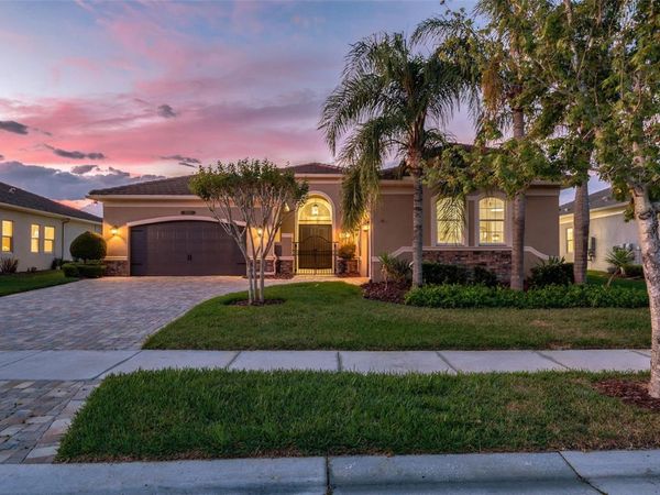 2752 COCO PALM CIRCLE, WESLEY CHAPEL, FL 33543