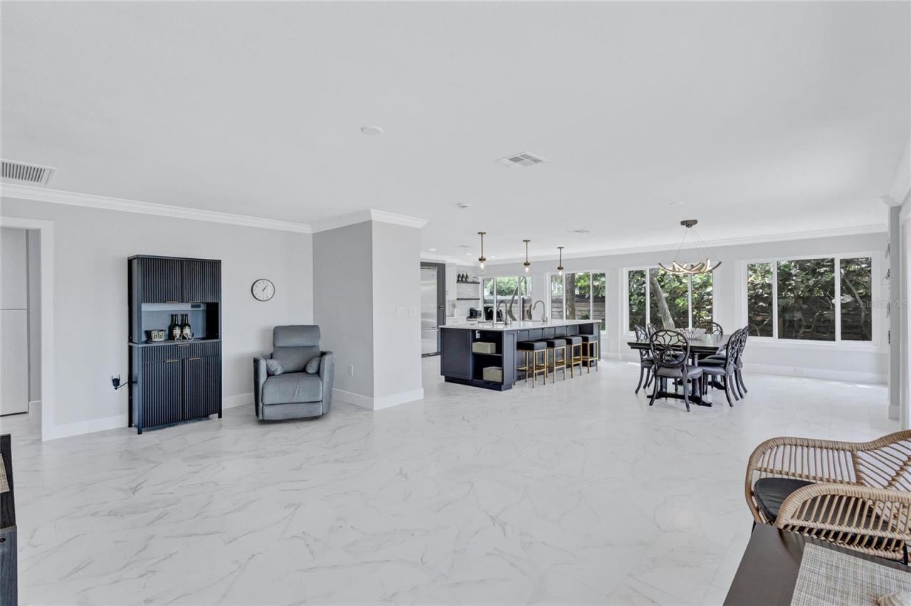 2612 Keystone Court N, Saint Petersburg, FL 33710 Photo