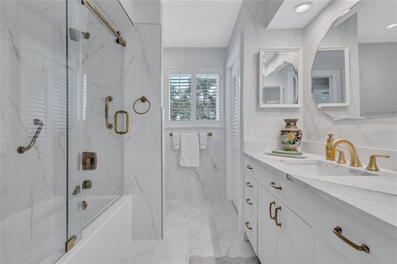 2612 Keystone Court N, Saint Petersburg, FL 33710 Photo