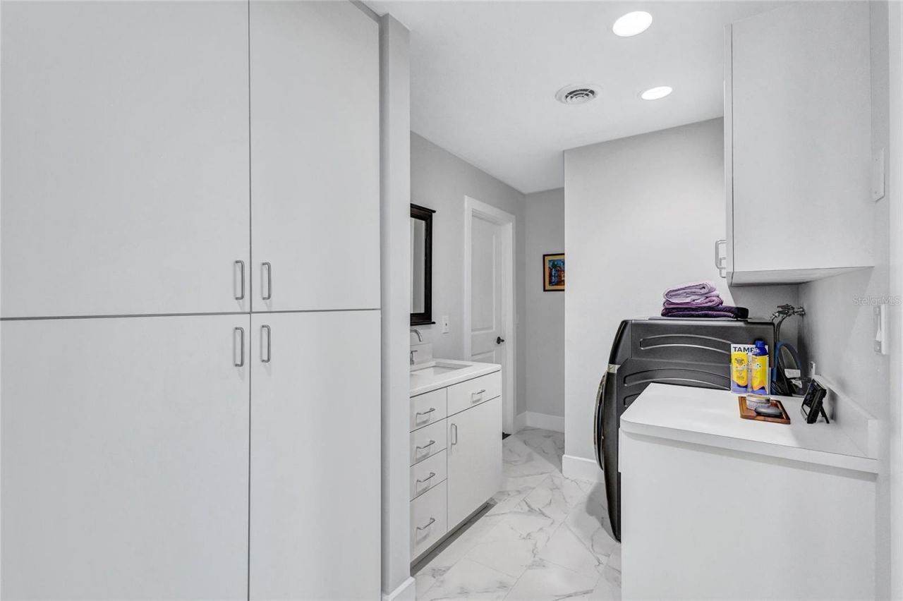 2612 Keystone Court N, Saint Petersburg, FL 33710 Photo