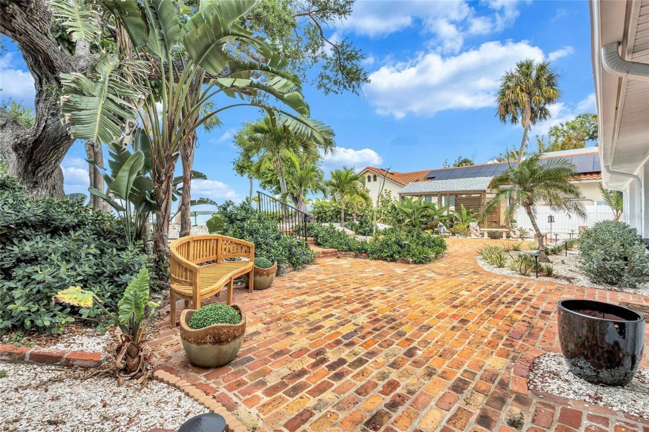 2612 Keystone Court N, Saint Petersburg, FL 33710 Photo